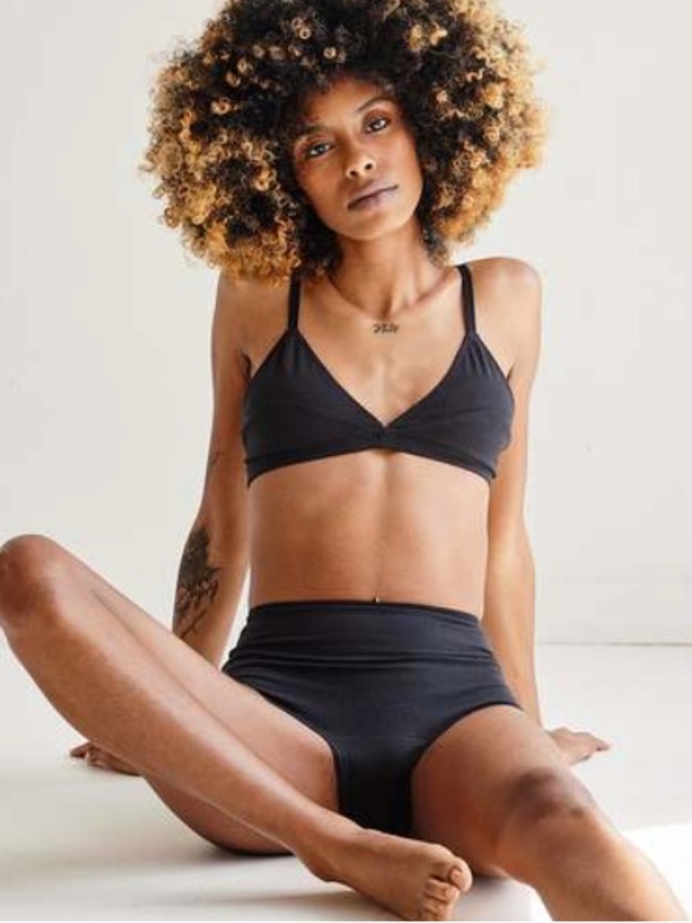 Arq Magda Bralette - Black XL - Picture 3 of 4